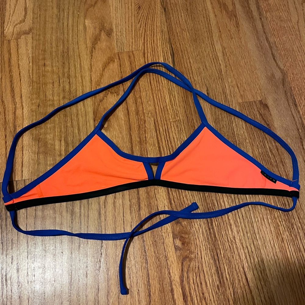 Jolyn contrast bikini top